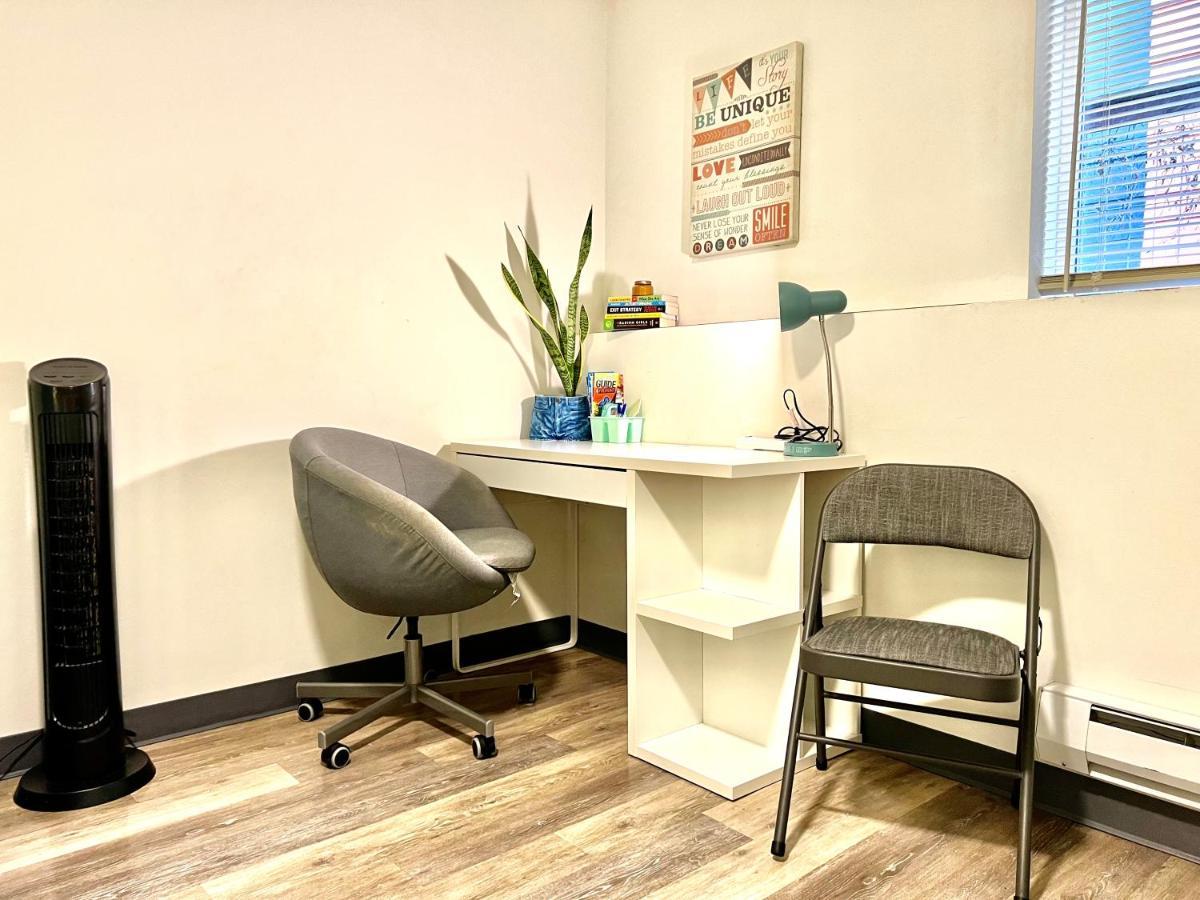 Private Room With Shared Bathroom On The 1St Floor 10 Minutes Walk To University Of Washington Seattle Bagian luar foto
