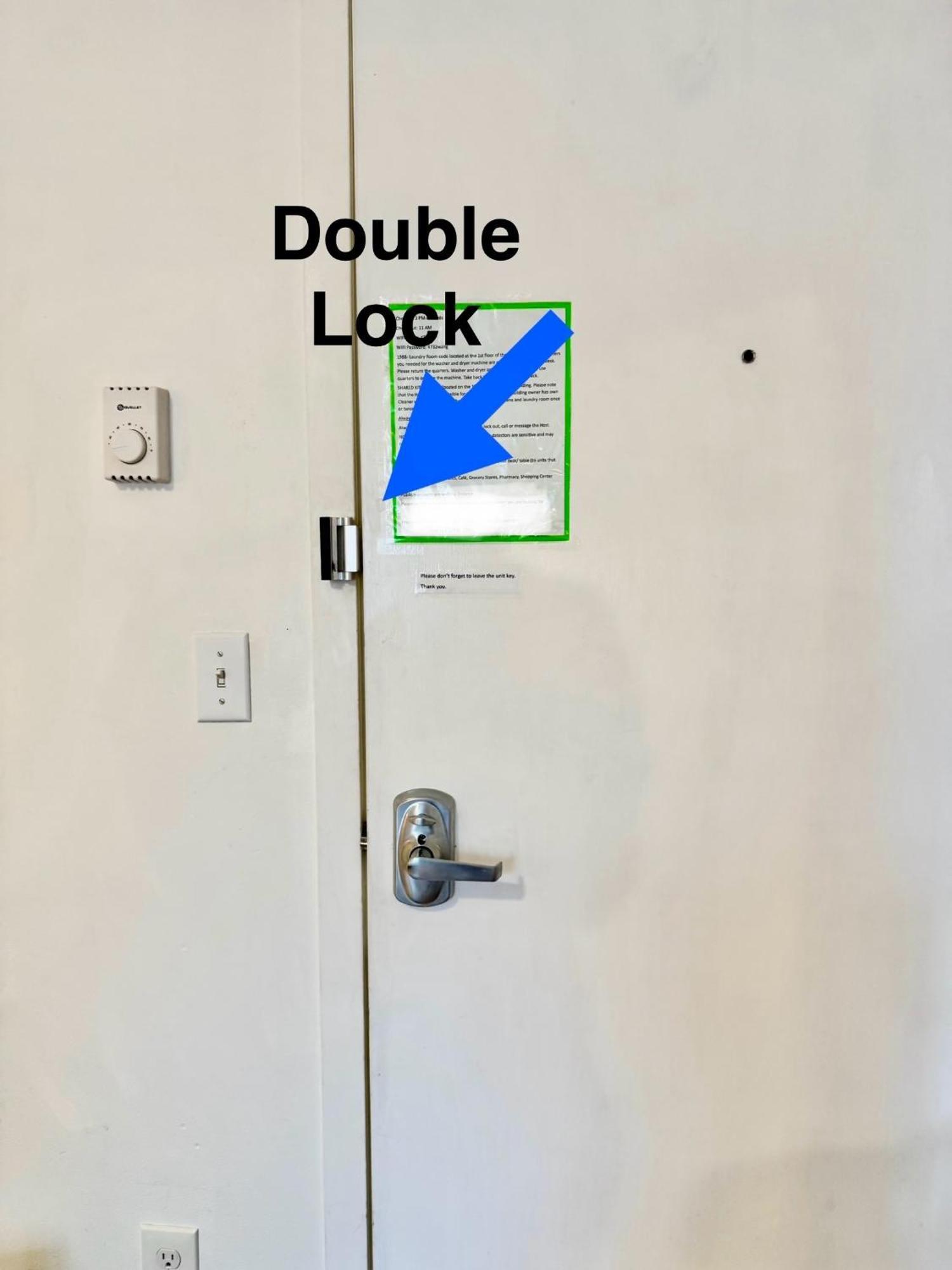 Private Room With Shared Bathroom On The 1St Floor 10 Minutes Walk To University Of Washington Seattle Bagian luar foto