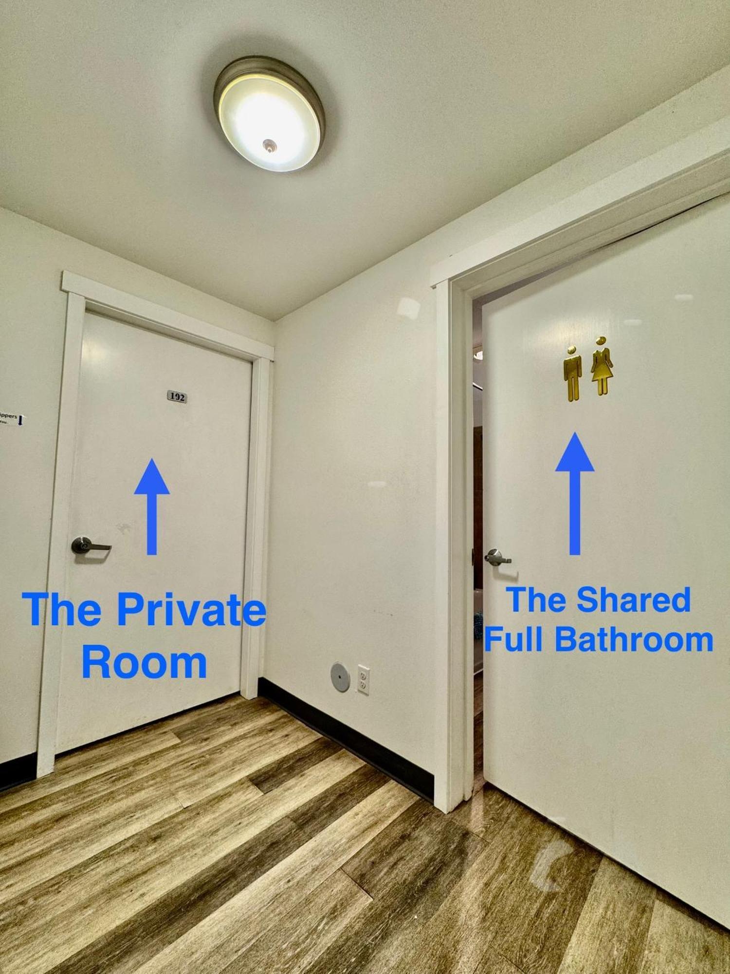 Private Room With Shared Bathroom On The 1St Floor 10 Minutes Walk To University Of Washington Seattle Bagian luar foto